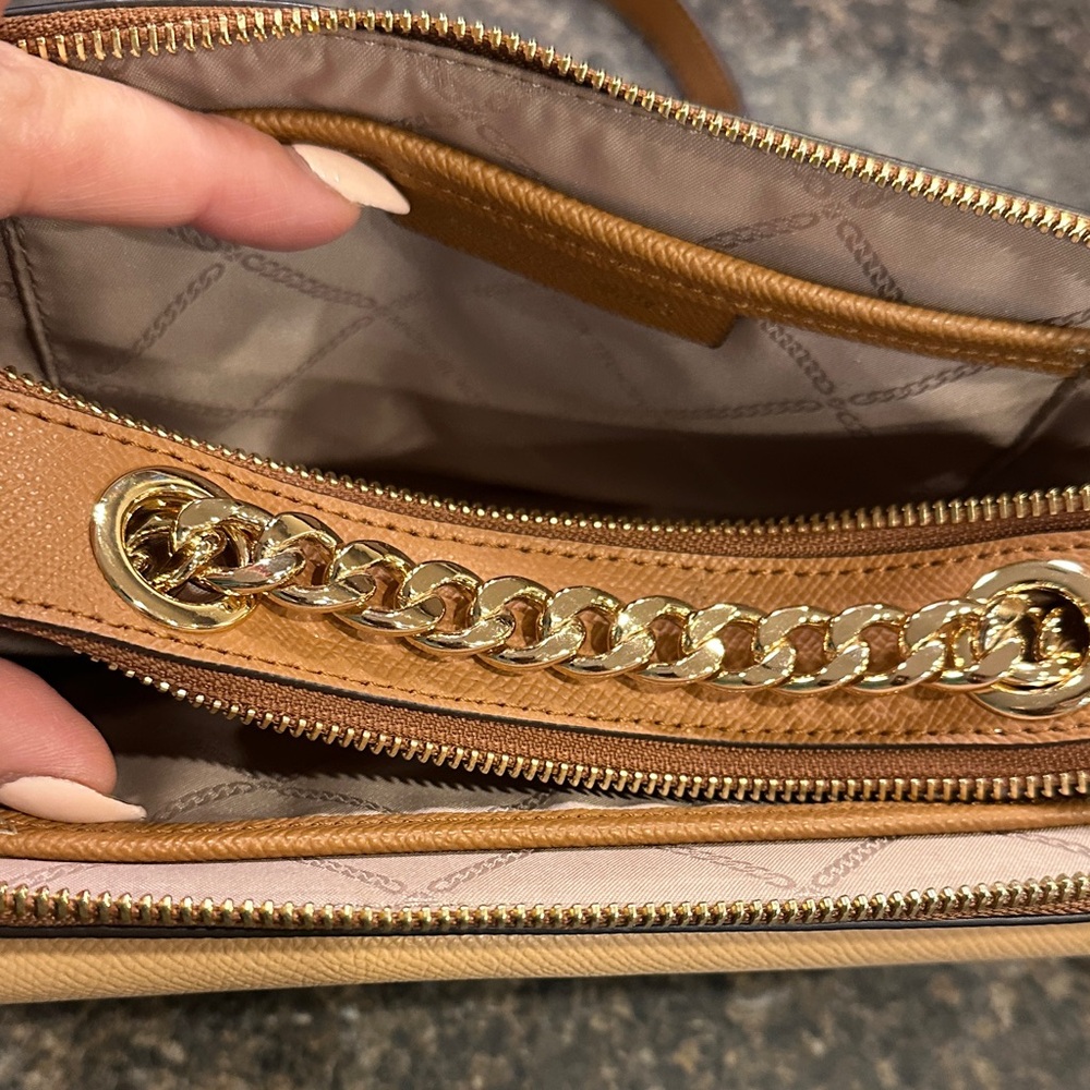 Michael Kors Brown and Cream Crossbody Bag - Picture 2 of 4